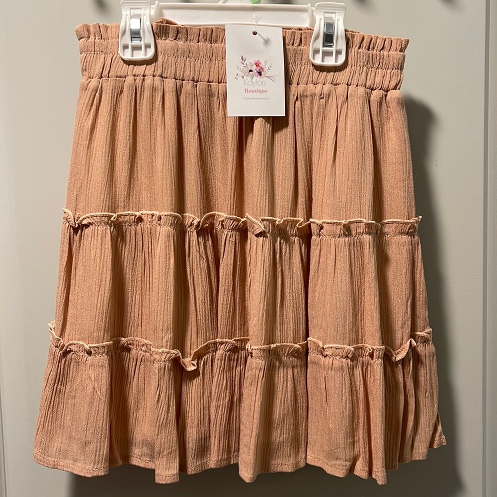 SOLD! Pink/Beige High-Waist Ruffled Mini Skirt